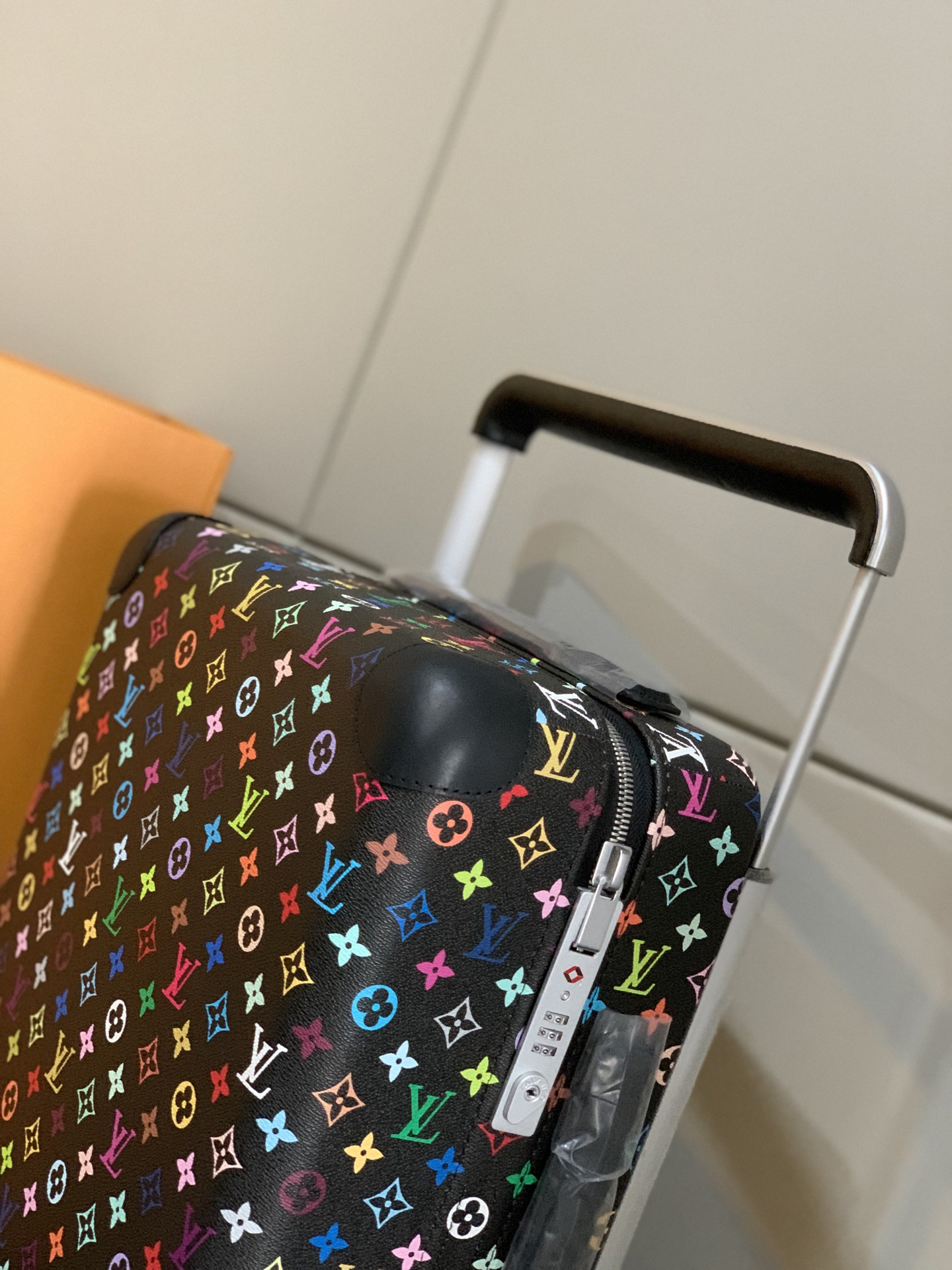 LV luggage-45