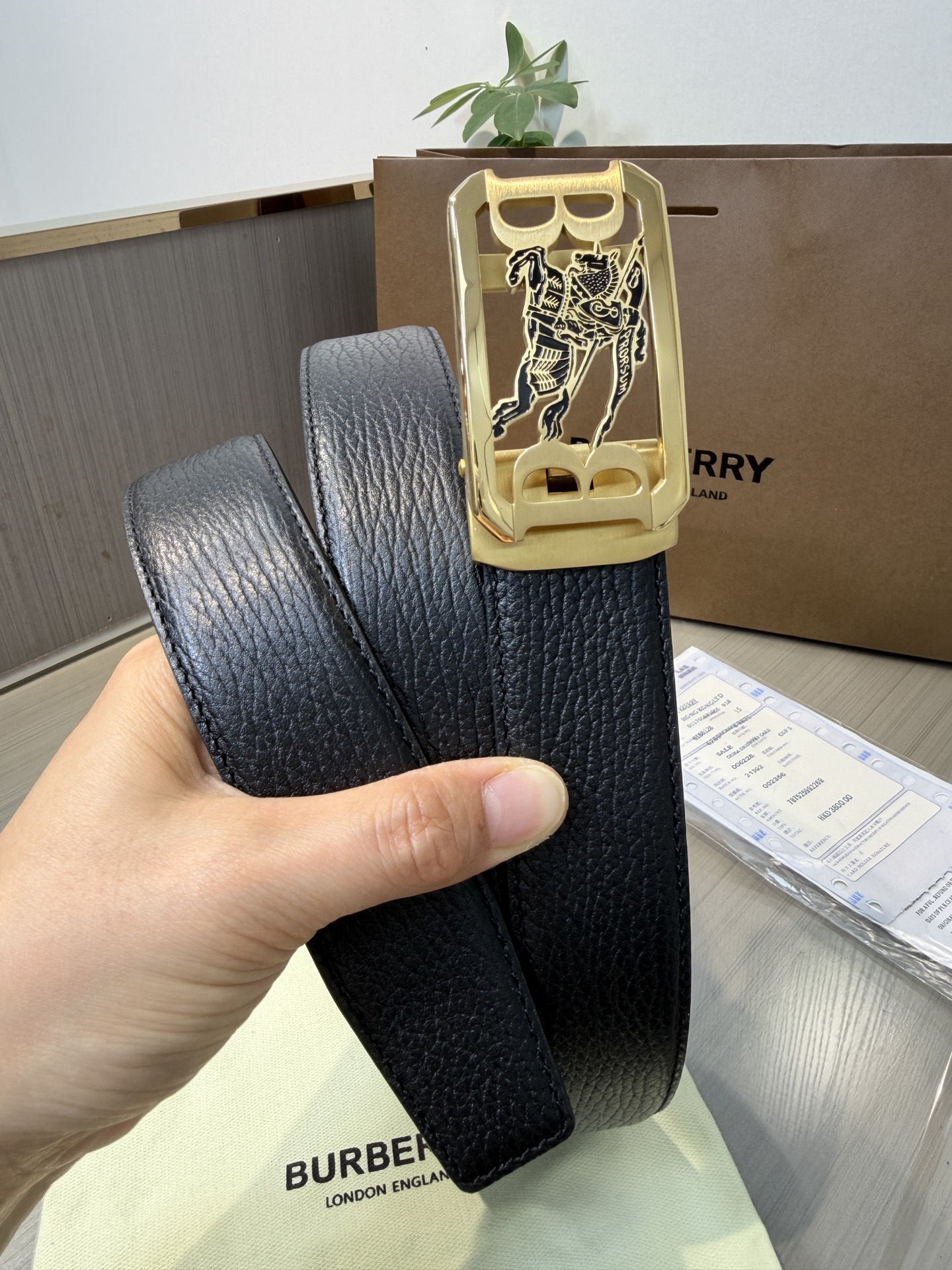 Burberry belt-79