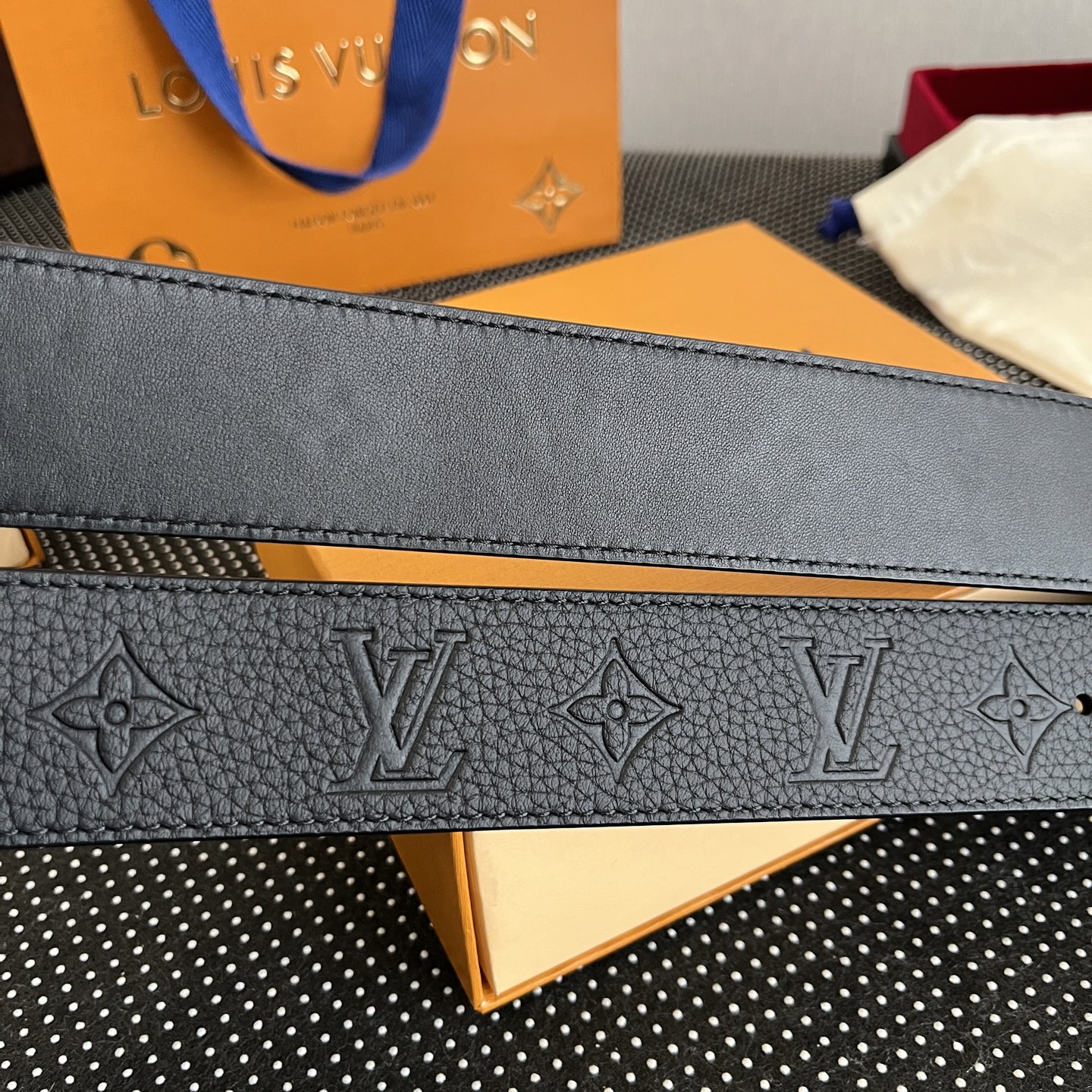 Lv belt-125