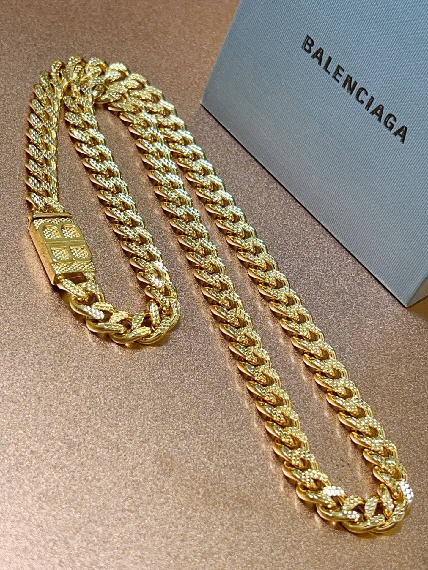 Balenciaga necklace-15