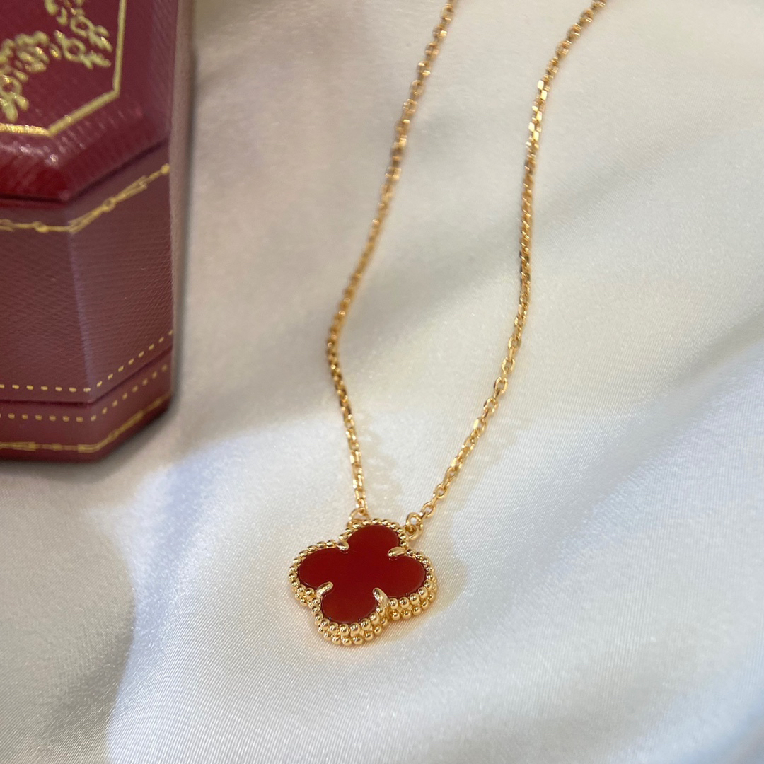 Van Cleef & Arpels necklace-36