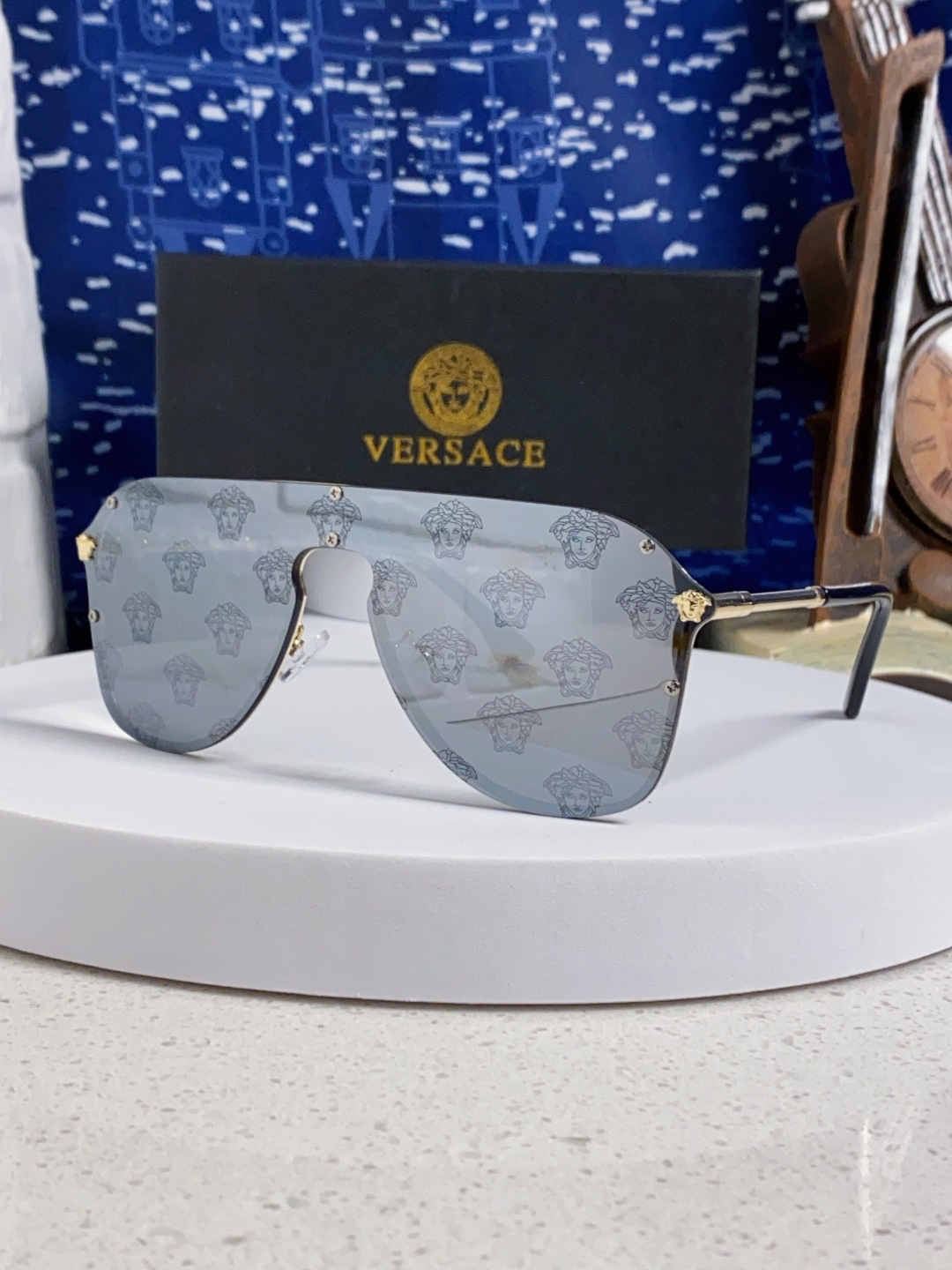 Versace glasses-15