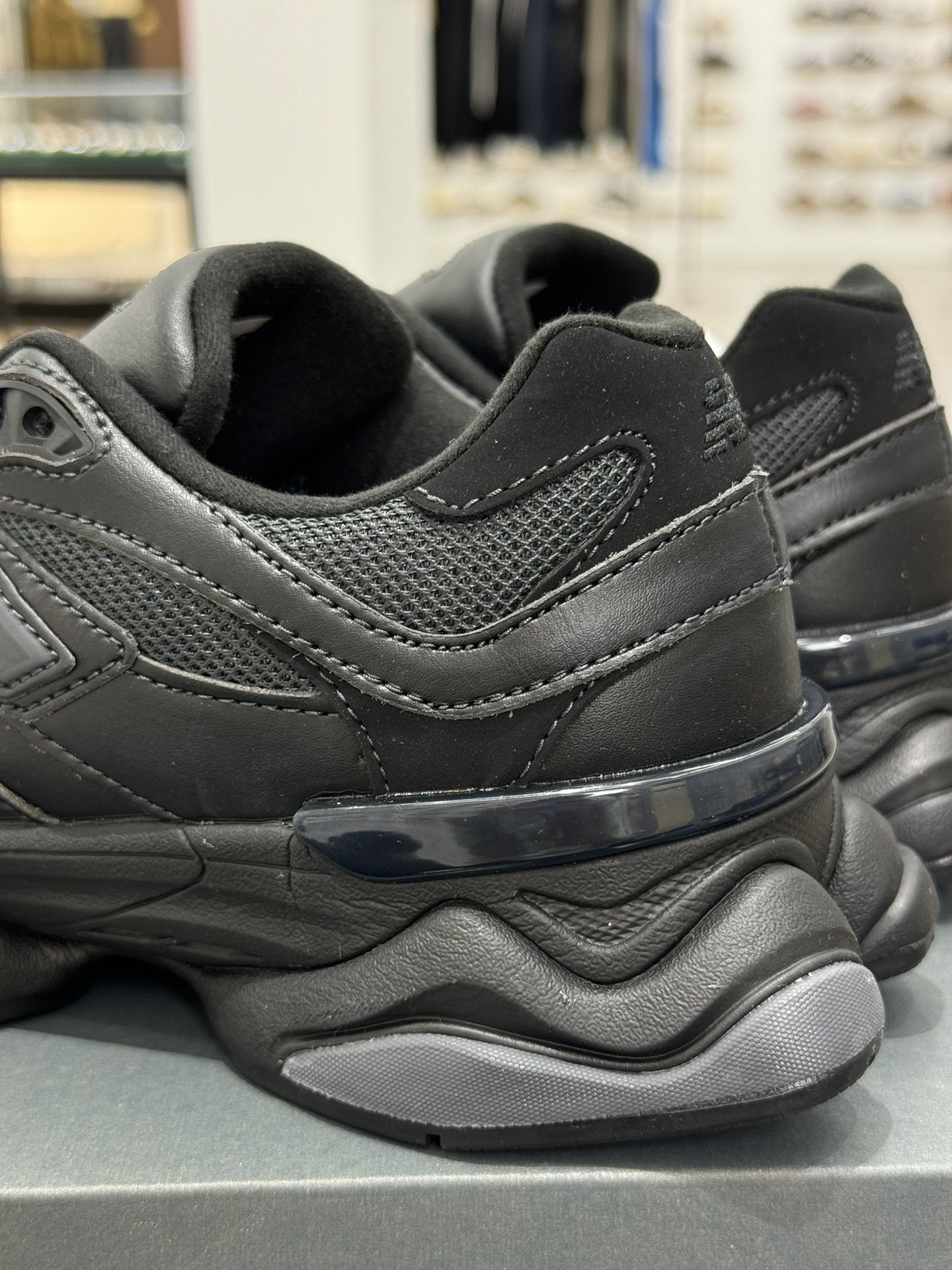 New Balance Sneakers-207