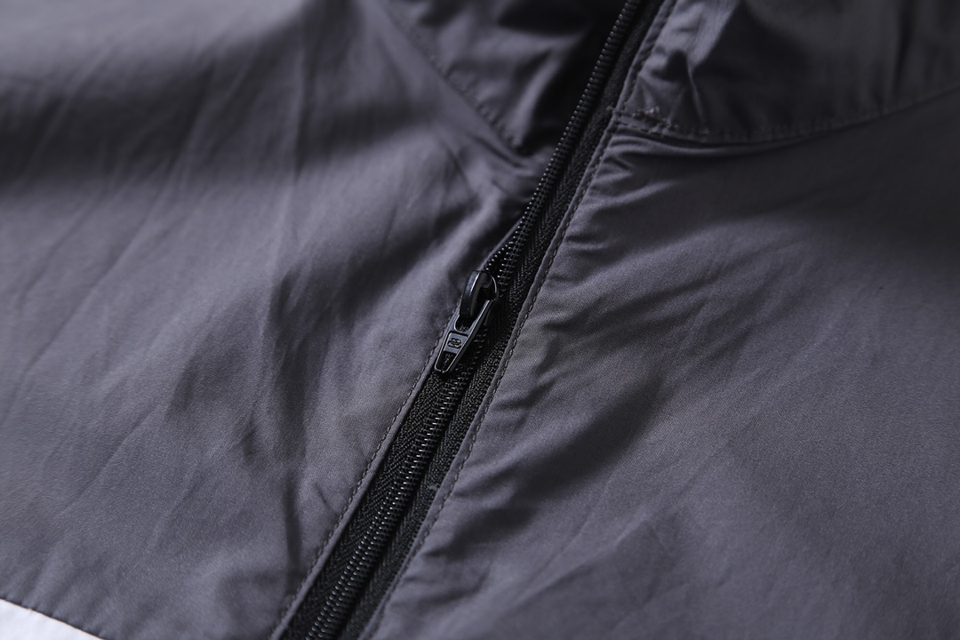 Balenciaga Clothing-320