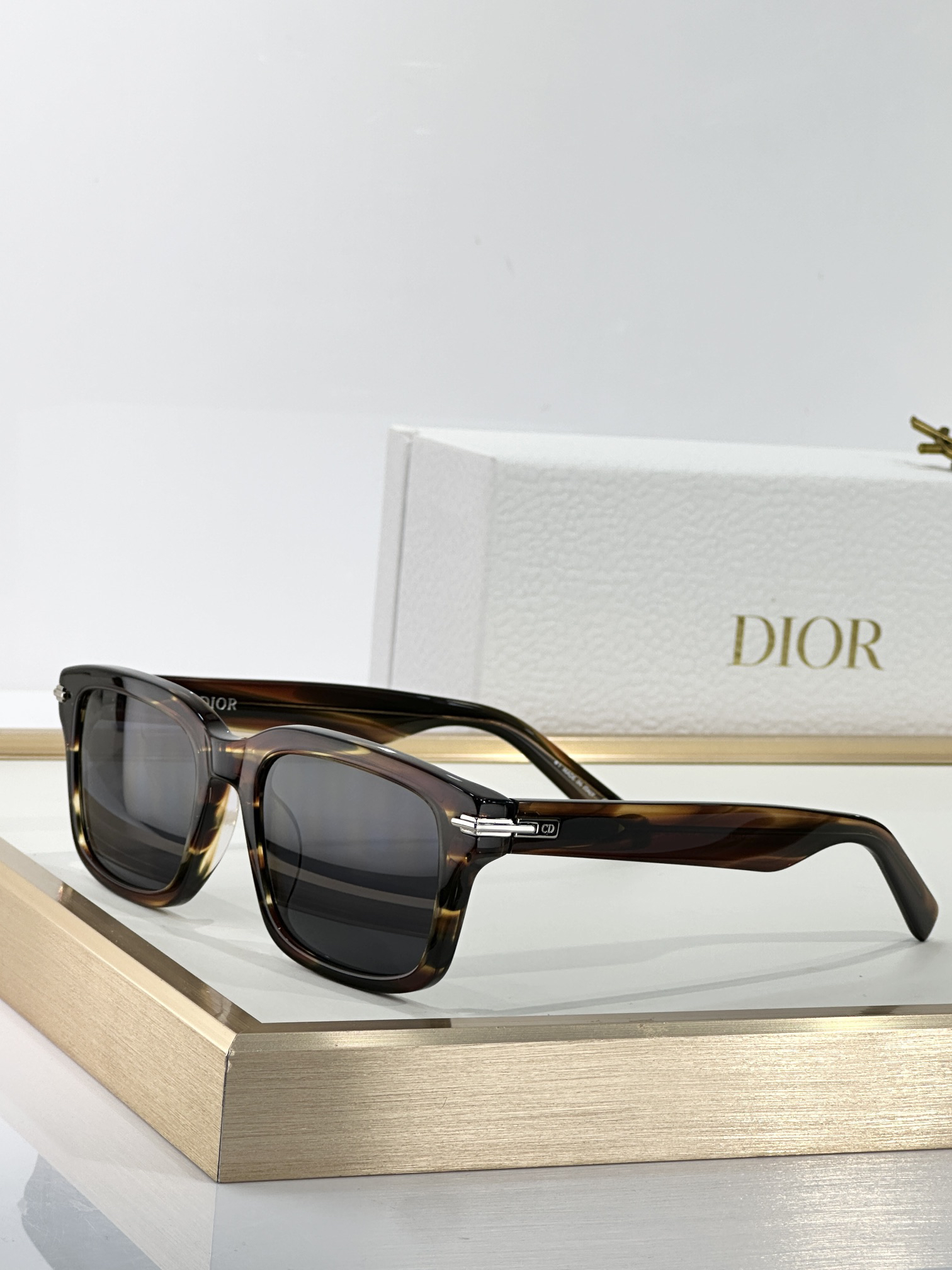 Dior glasses-101