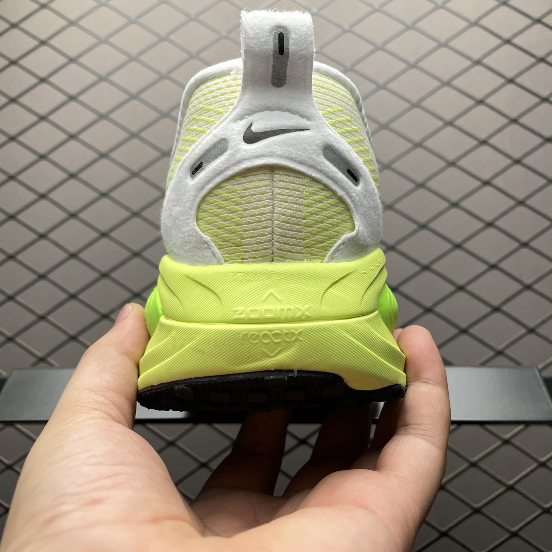 Nike Sneakers-167