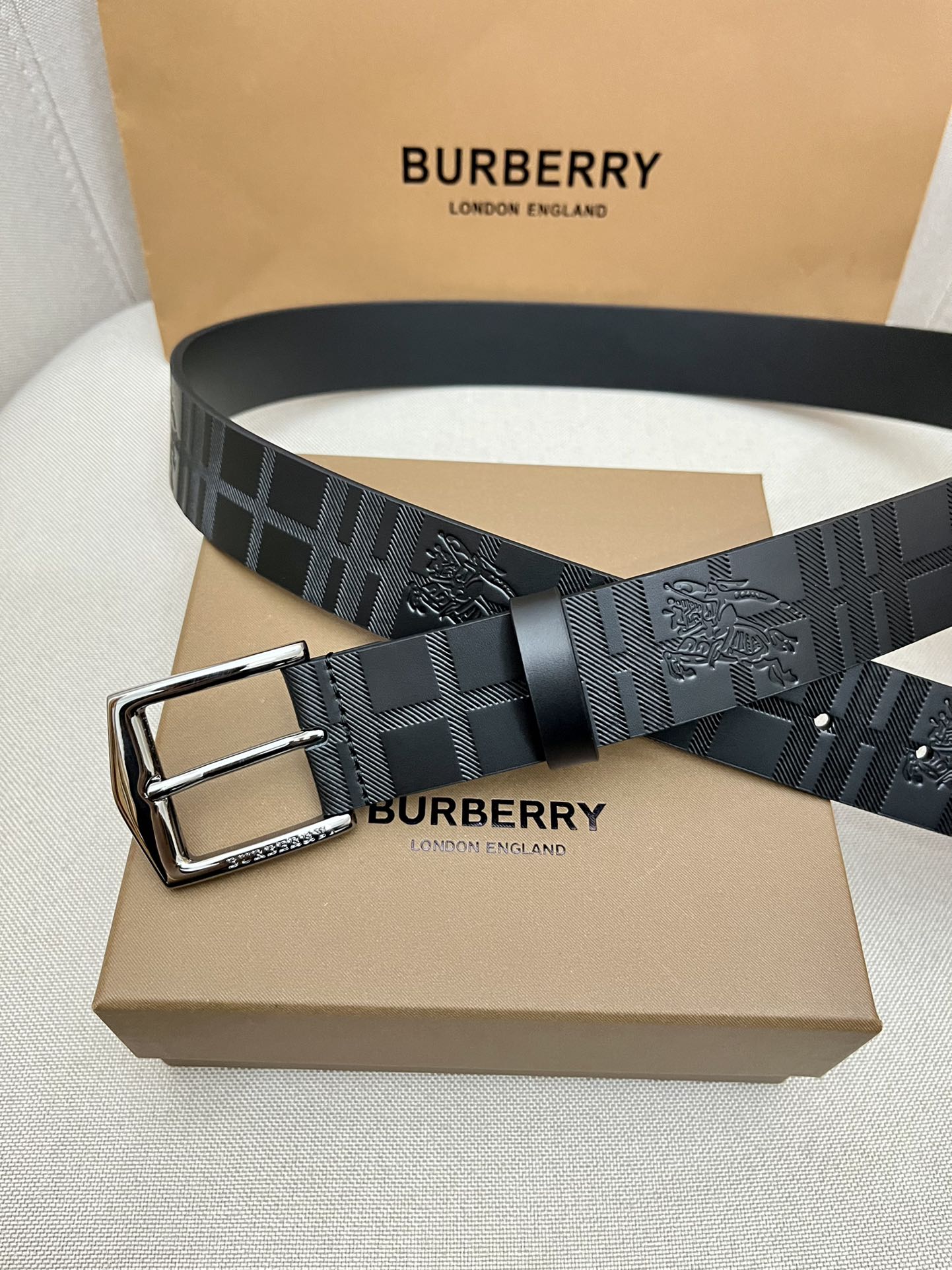 Burberry belt-24
