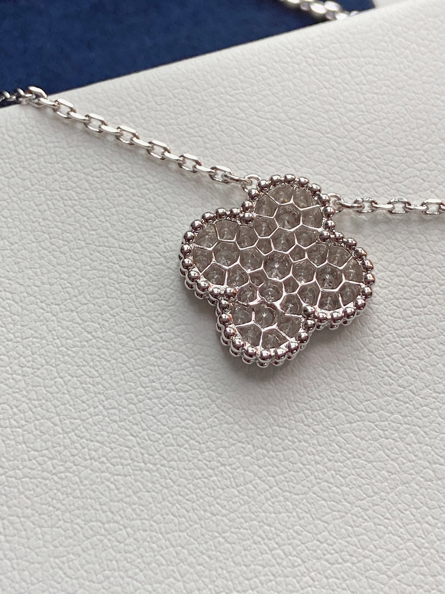 Van Cleef & Arpels necklace-26