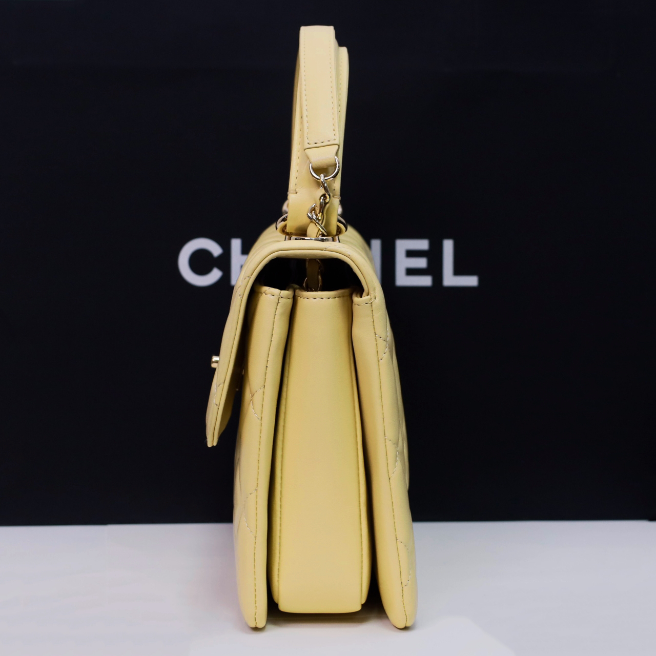 Chanel Hot New Product-93