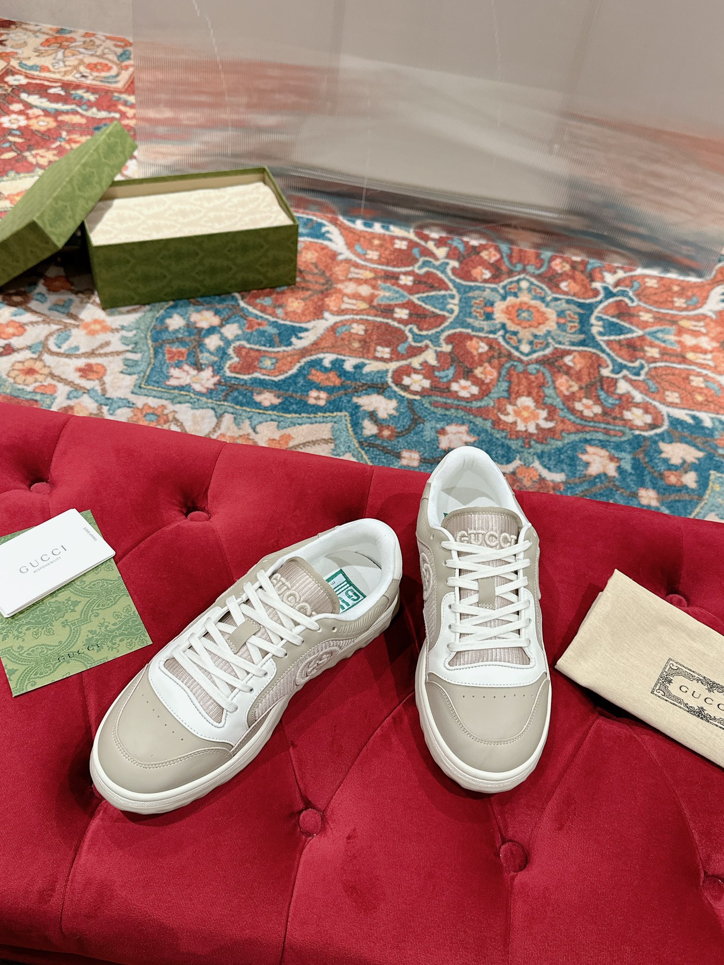 Gucci Sneakers-17