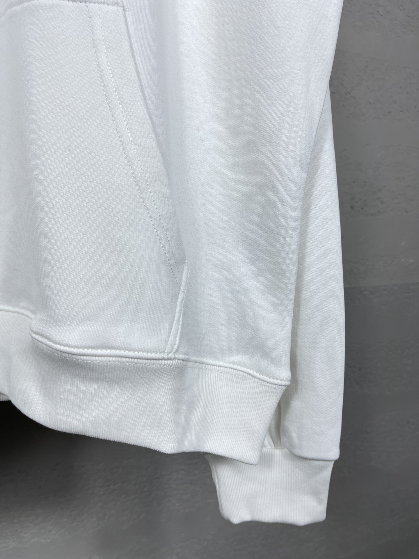 Balenciaga clothing-216