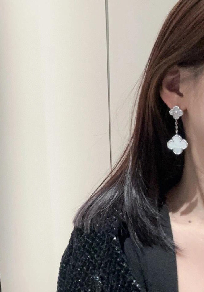 Van Cleef & Arpels earring-88