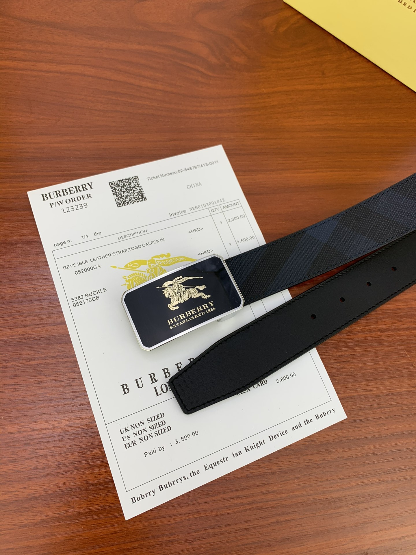 Burberry belt-89
