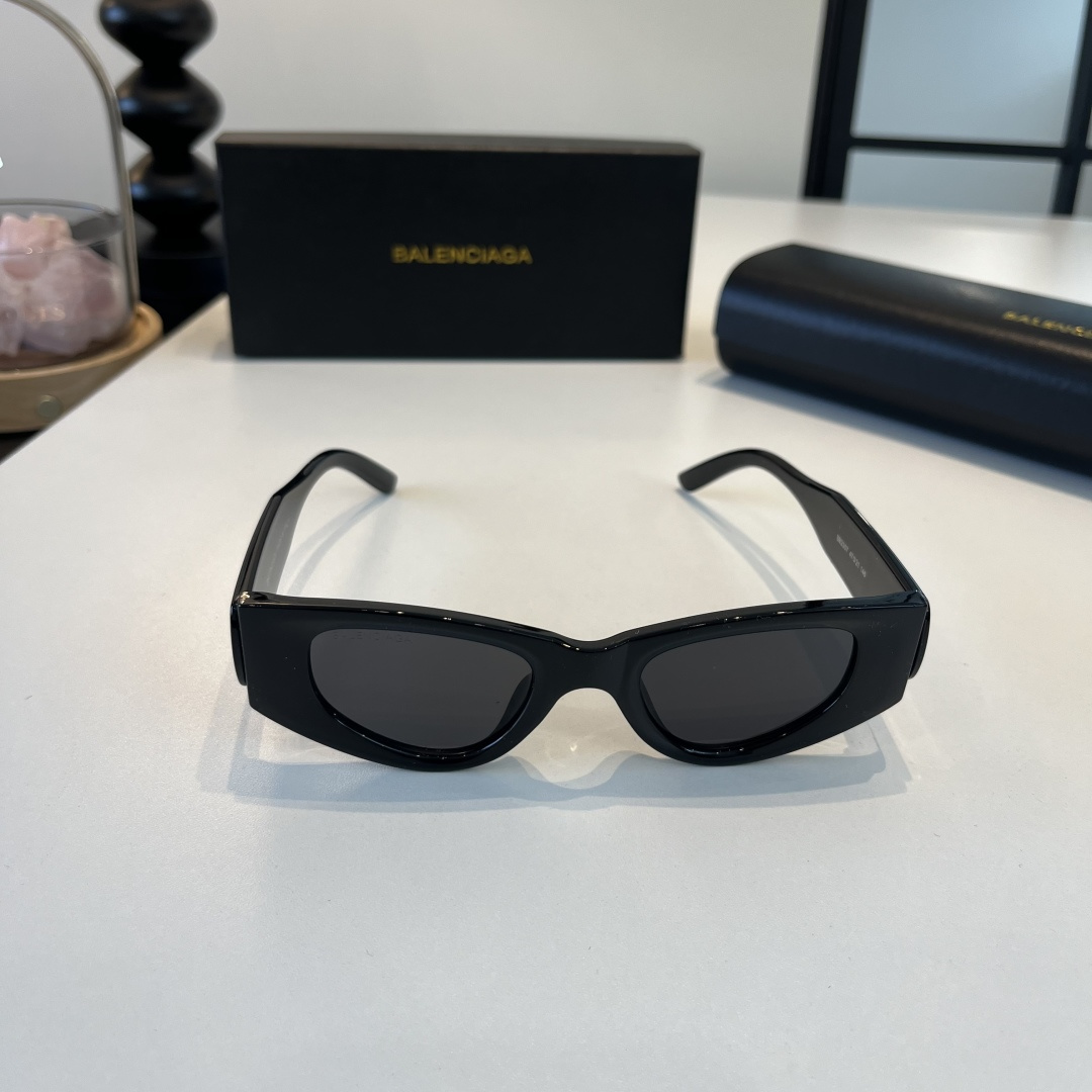 Balenciaga glasses-52