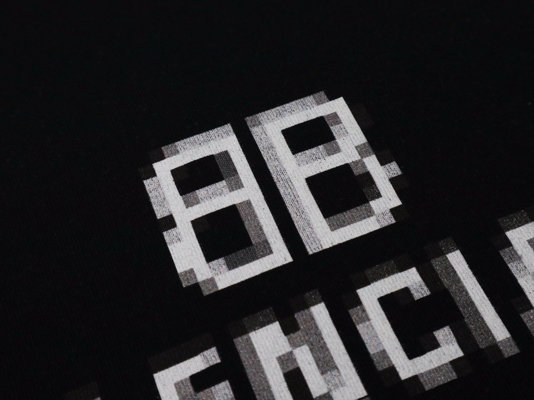 Balenciaga clothing-109