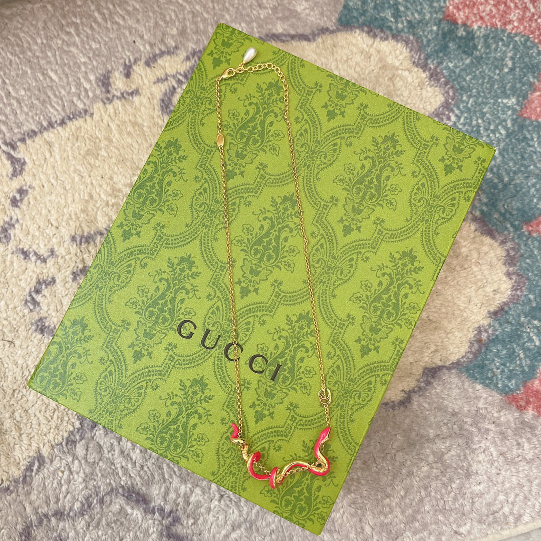 Gucci necklace-90