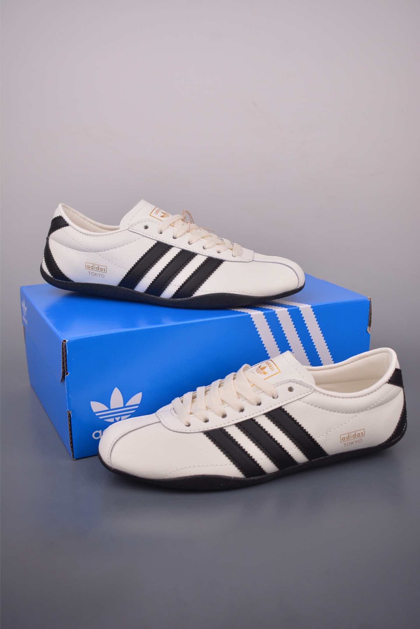 Adidas Sneakers-373