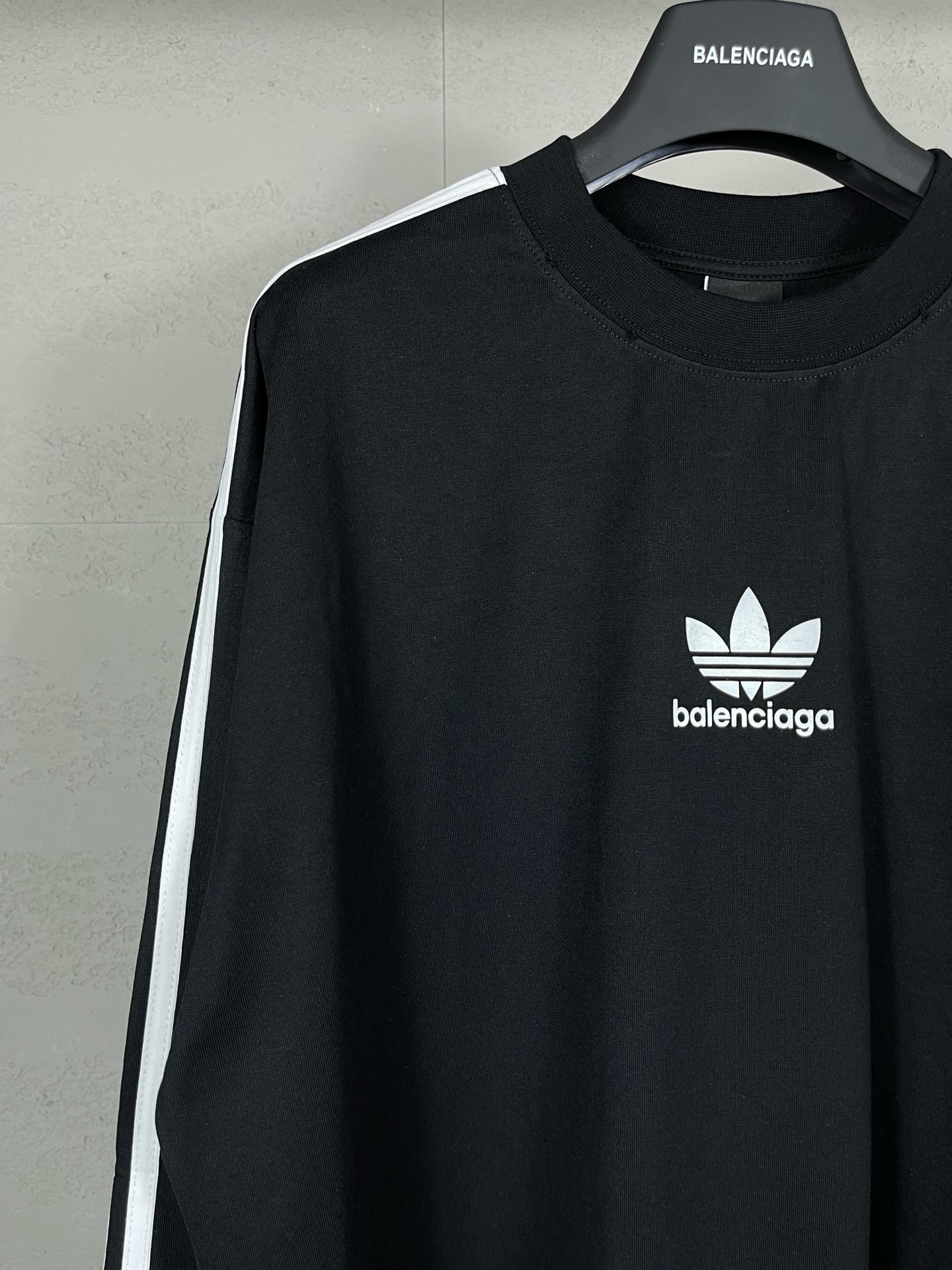 Balenciaga clothing-119