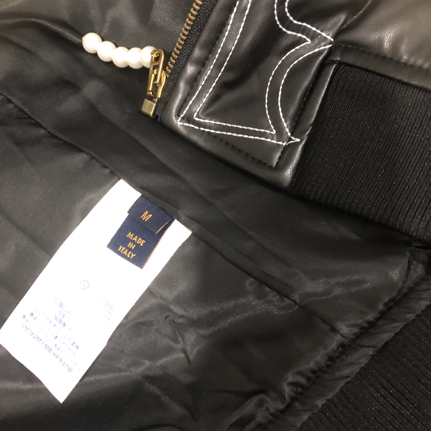 LV Clothing-277