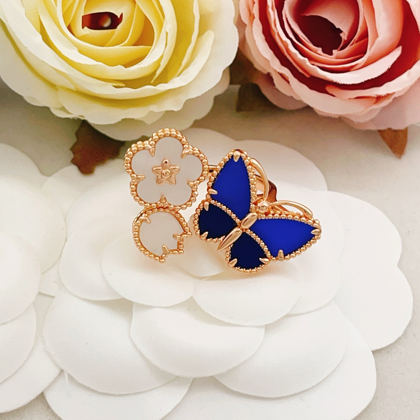 Van Cleef & Arpels ring-89