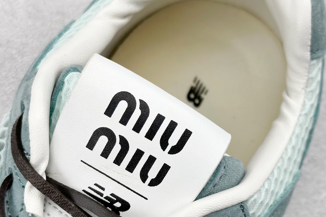 New Balance Sneakers-97