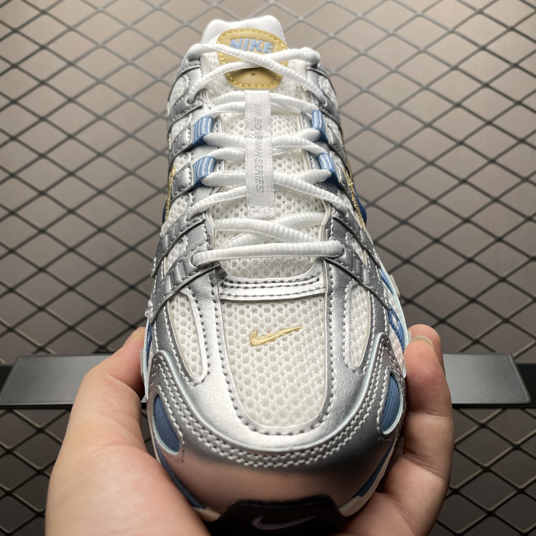Nike Sneakers-125