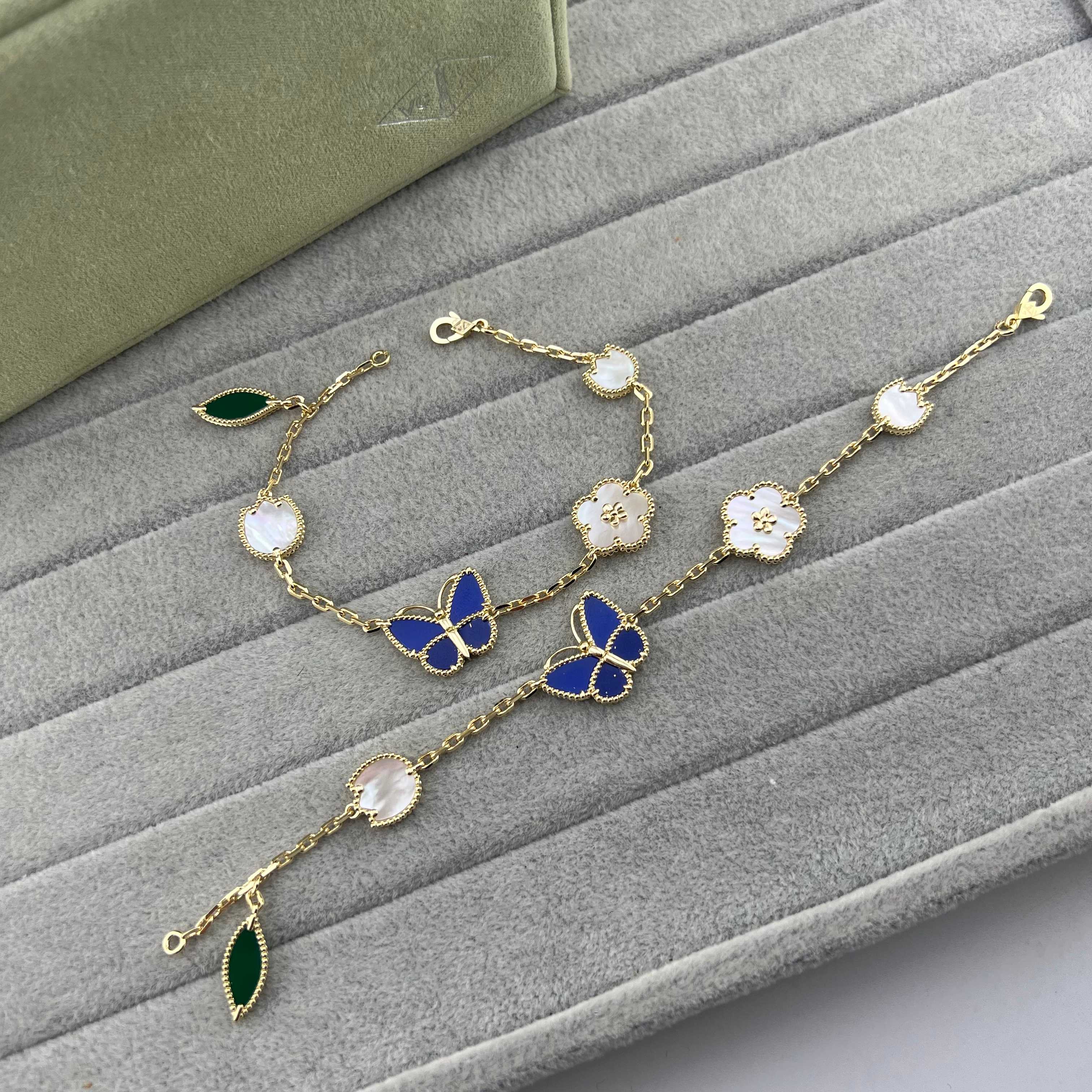 Van Cleef & Arpels Bracelet-1