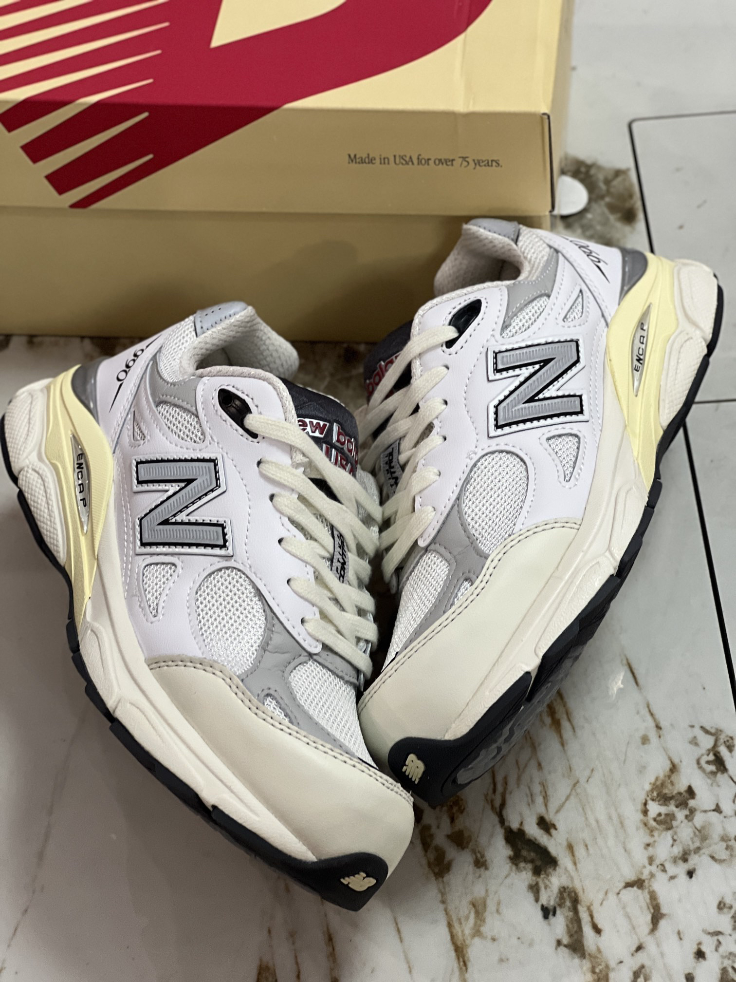 New Balance Sneakers-148