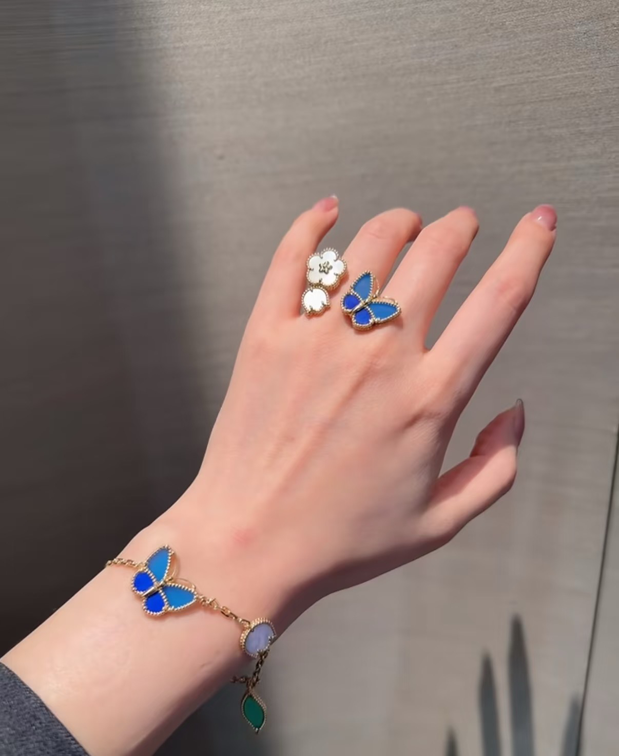 Van Cleef & Arpels ring-29