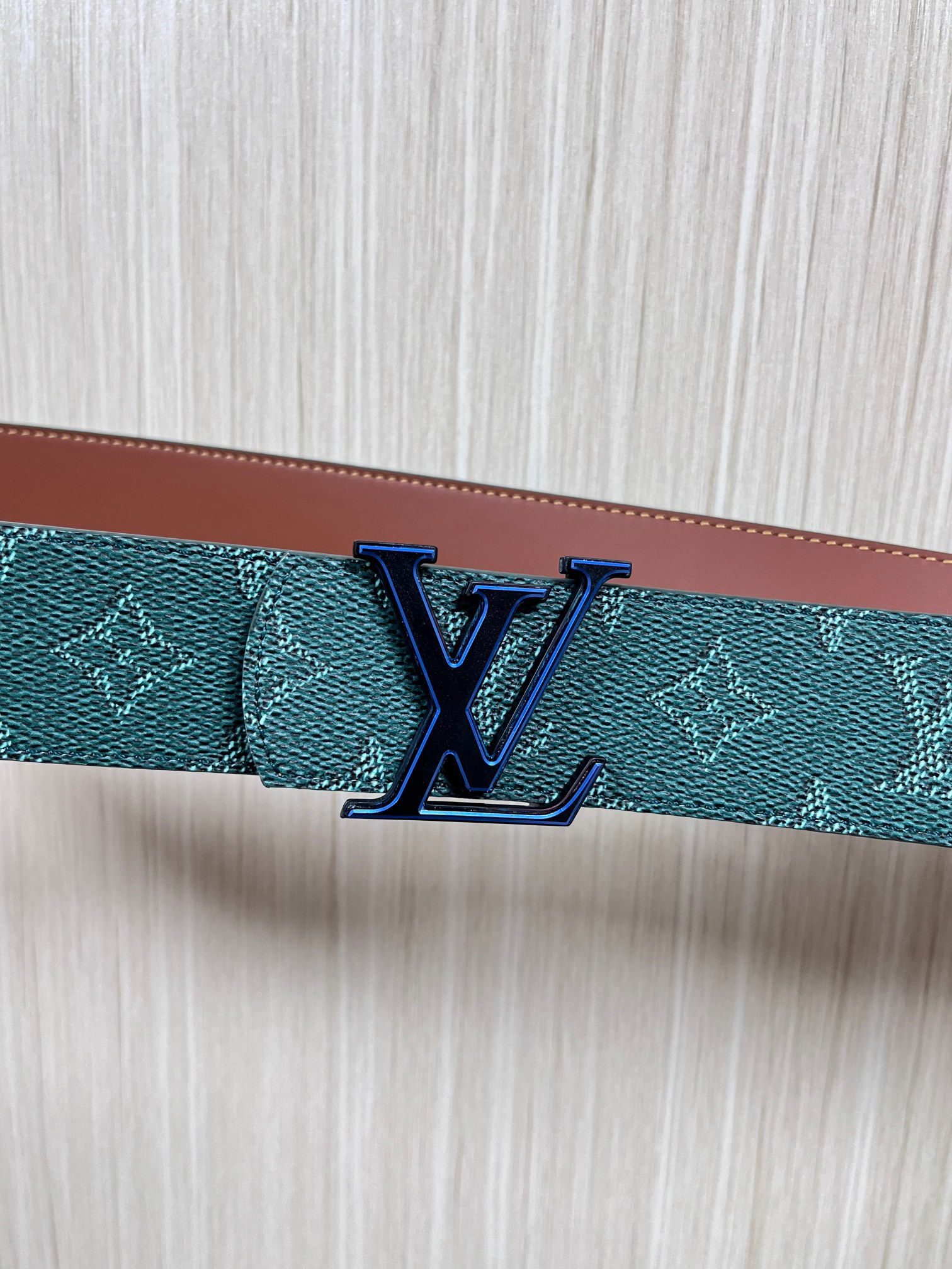 Lv belt-23