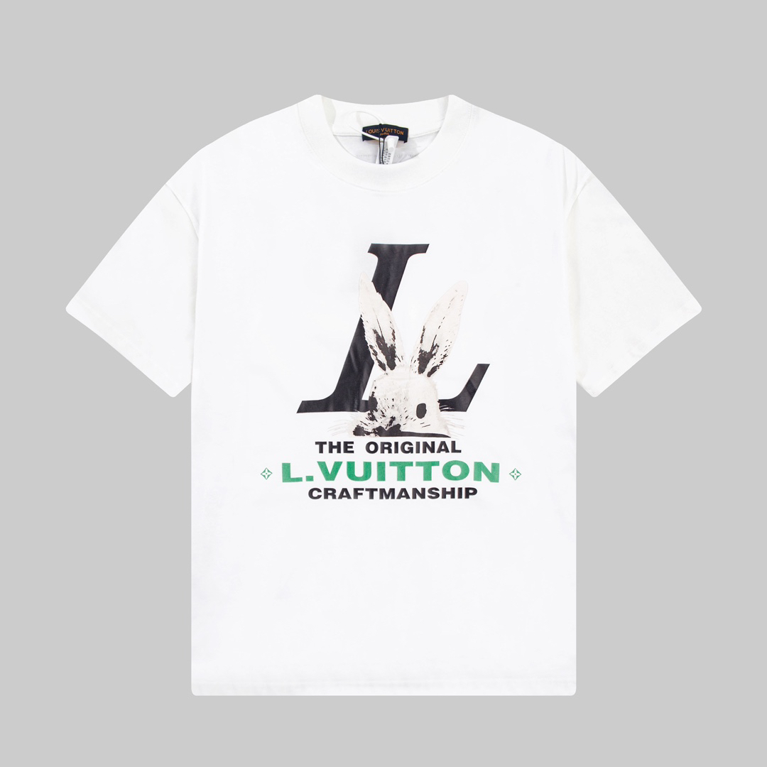 LV clothing-84