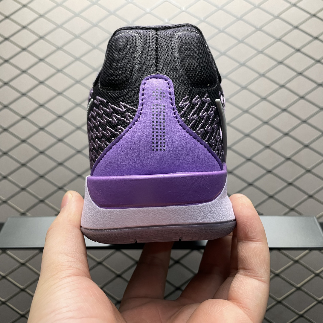Nike Sneakers-148