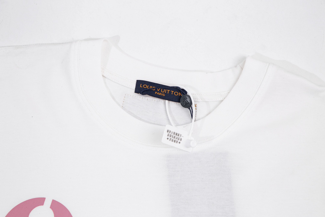 LV clothing-65