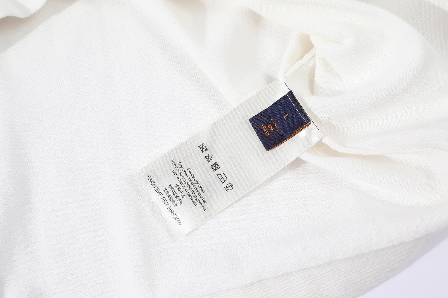 LV clothing-215