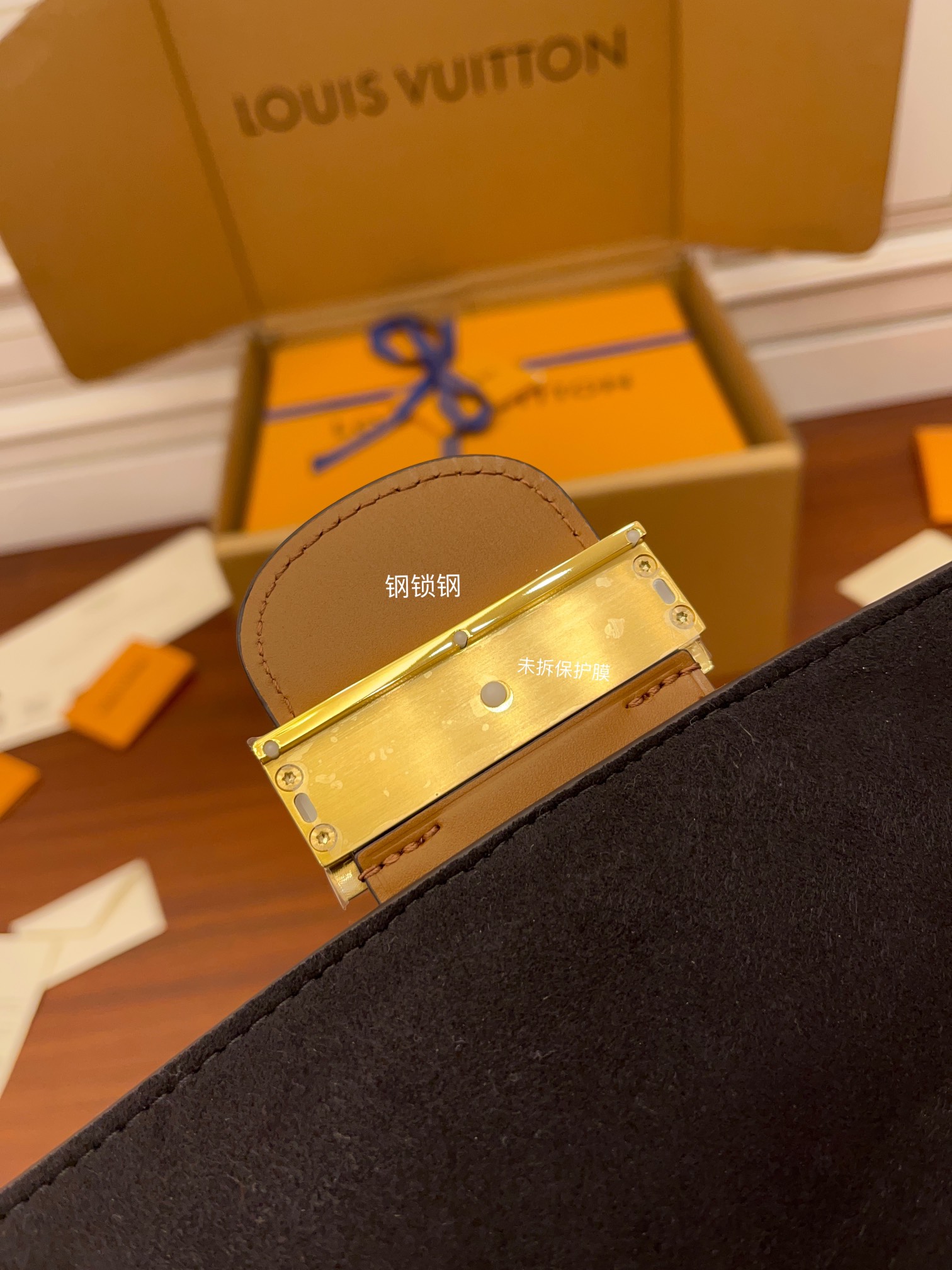 Louis Vuitton Hot New Product-74