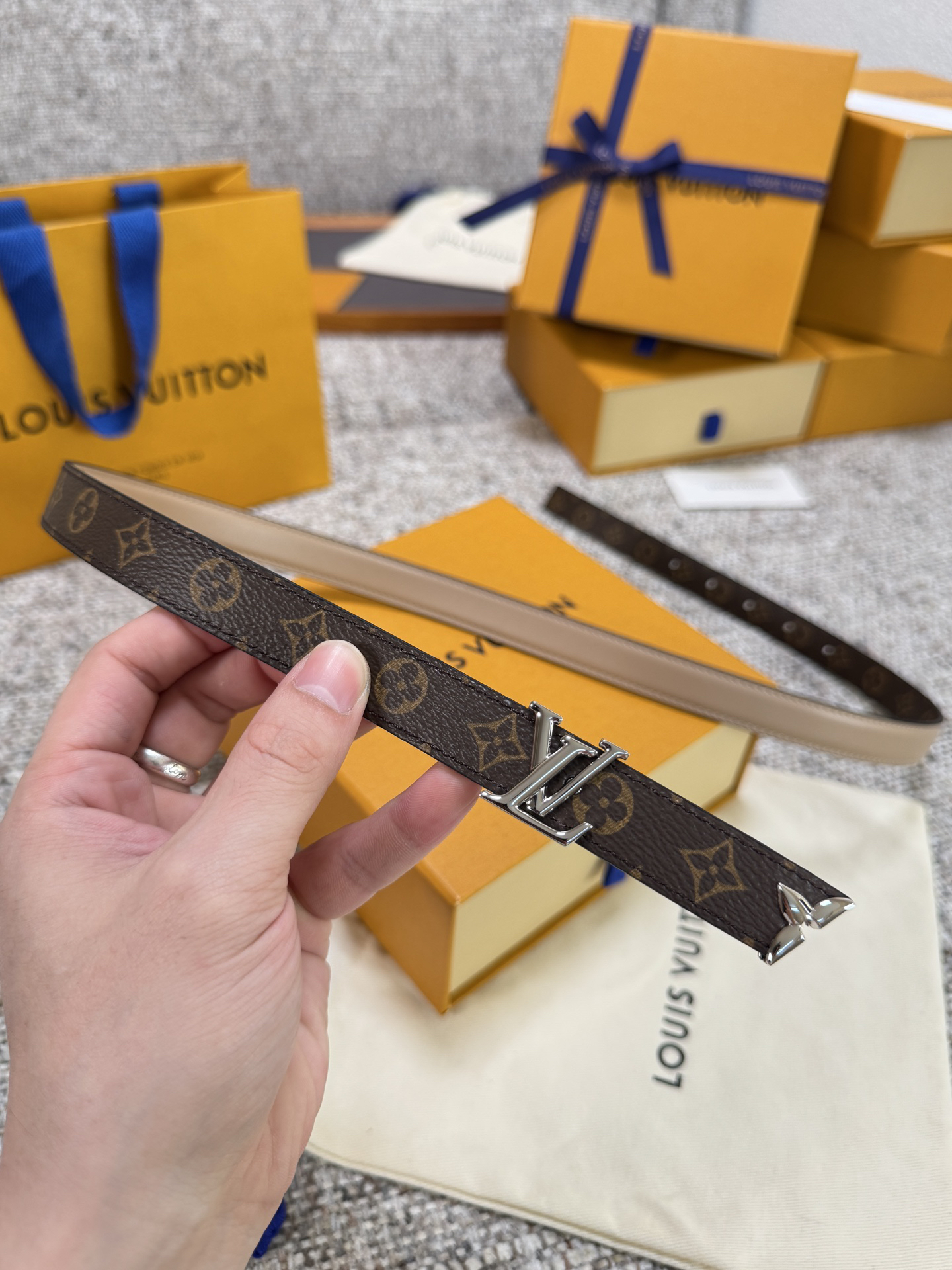Lv belt-77