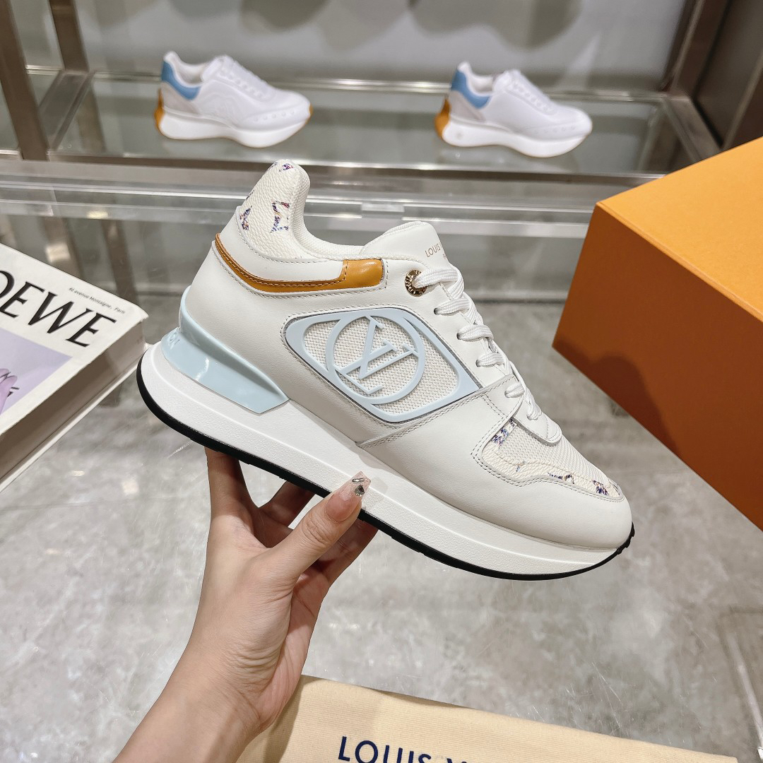 Lv Sneakers-214