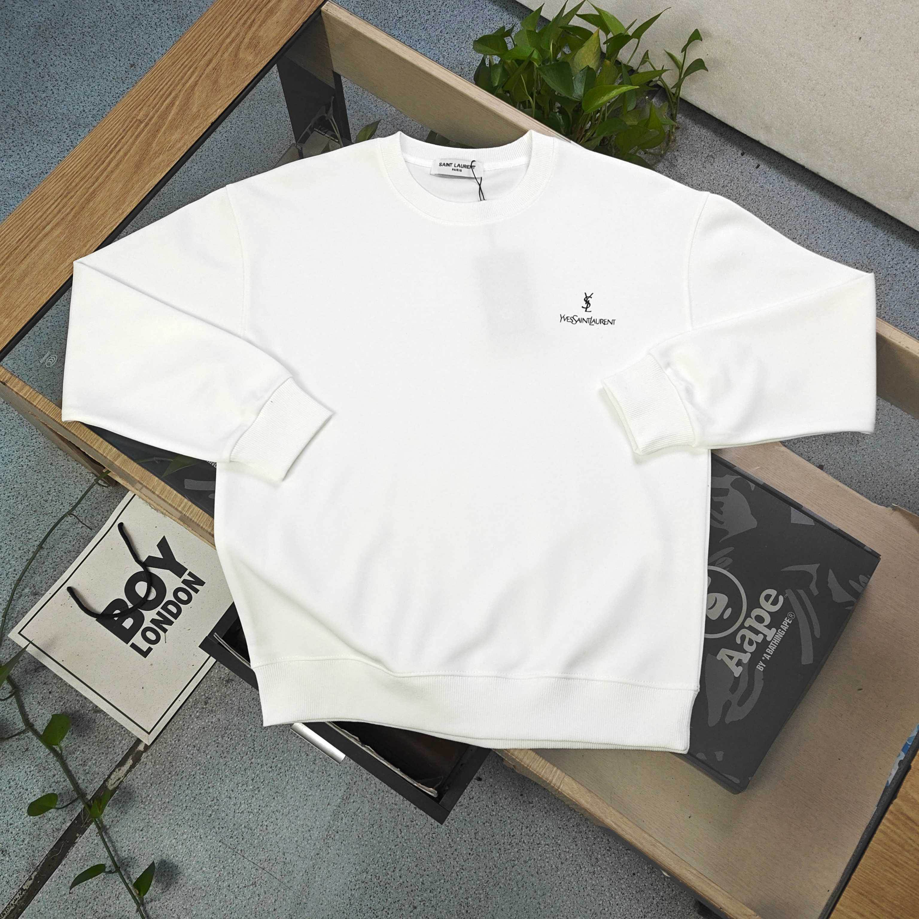 YSL clothing-151