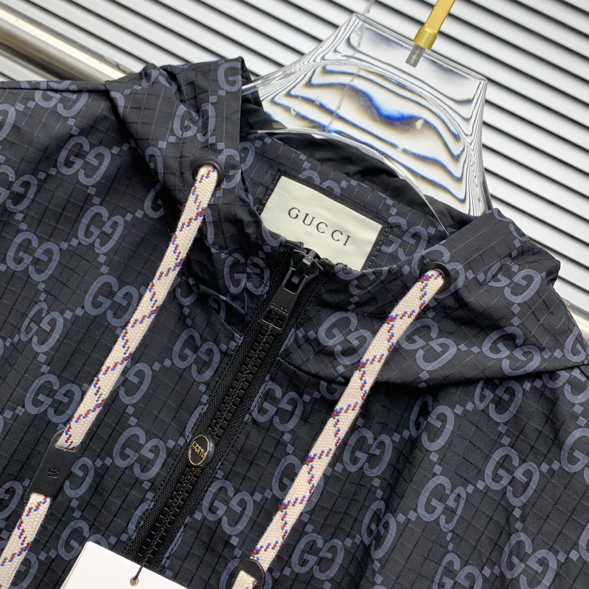 Gucci Clothing-345