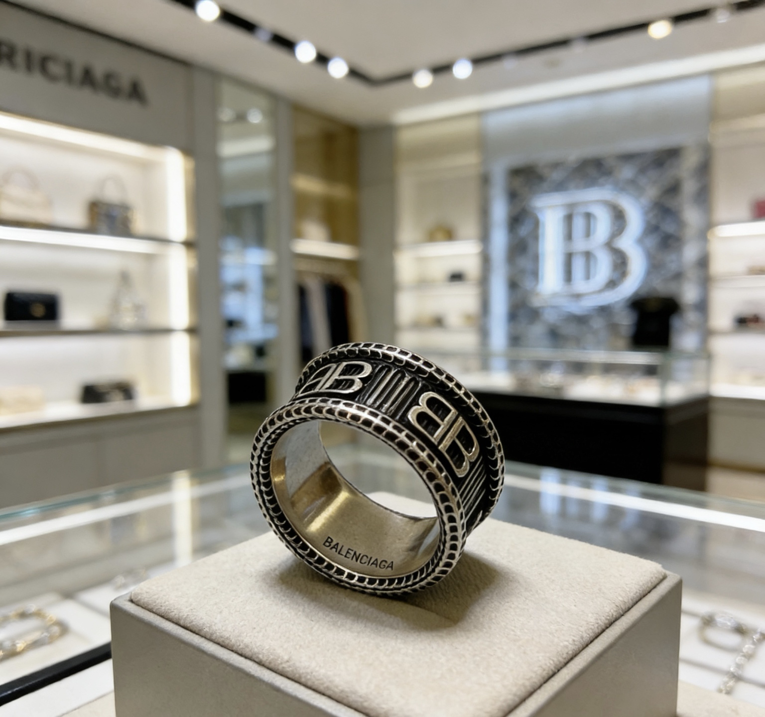 Balenciaga ring-32