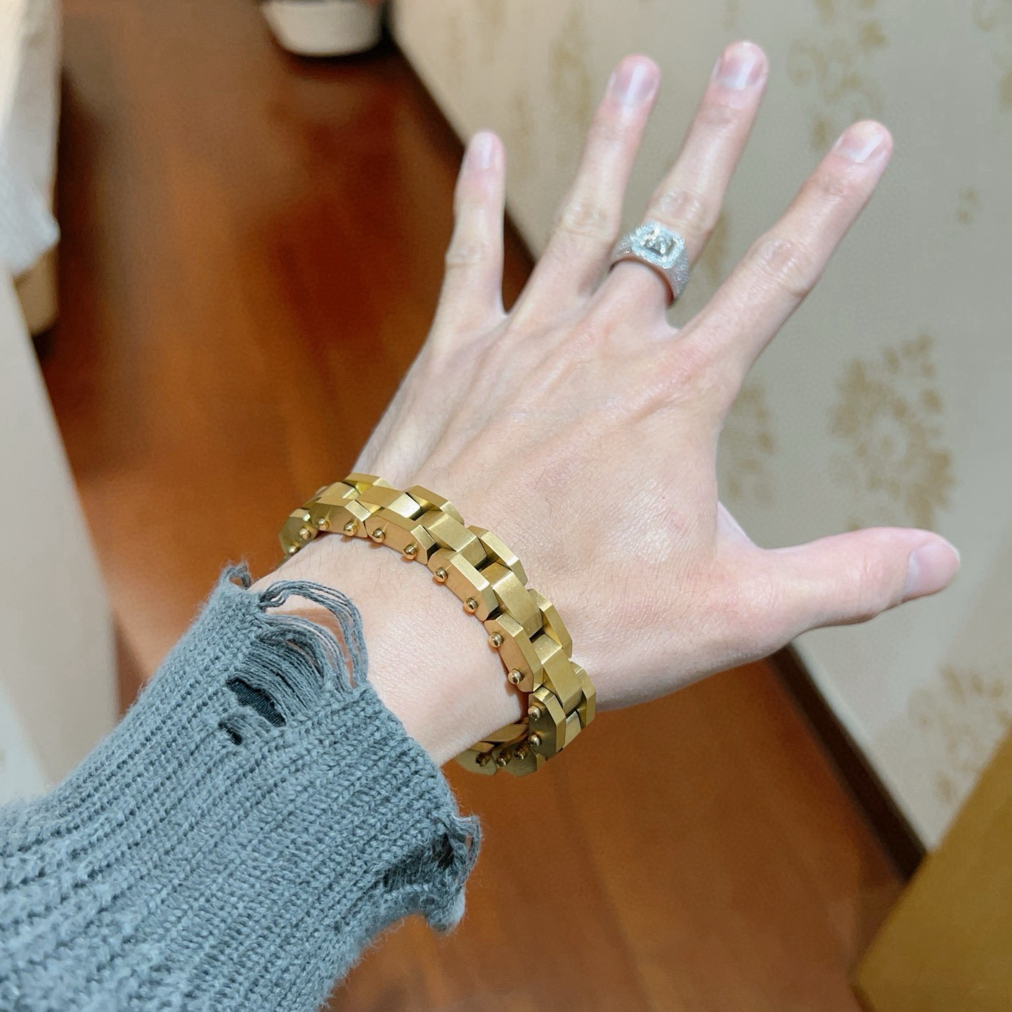 Balenciaga Bracelet-10