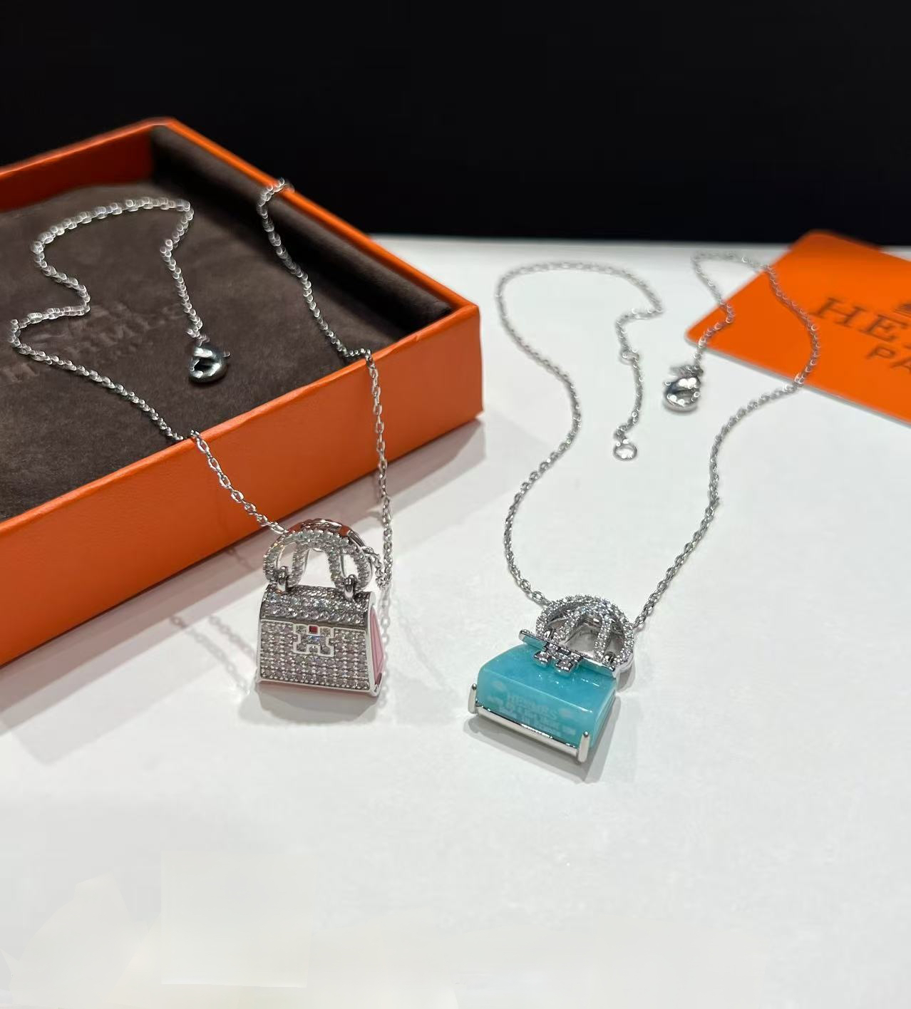 Hermes necklace-38