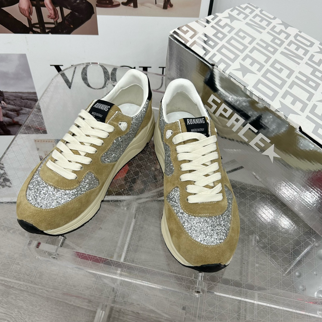 Golden Goose Sneakers-85