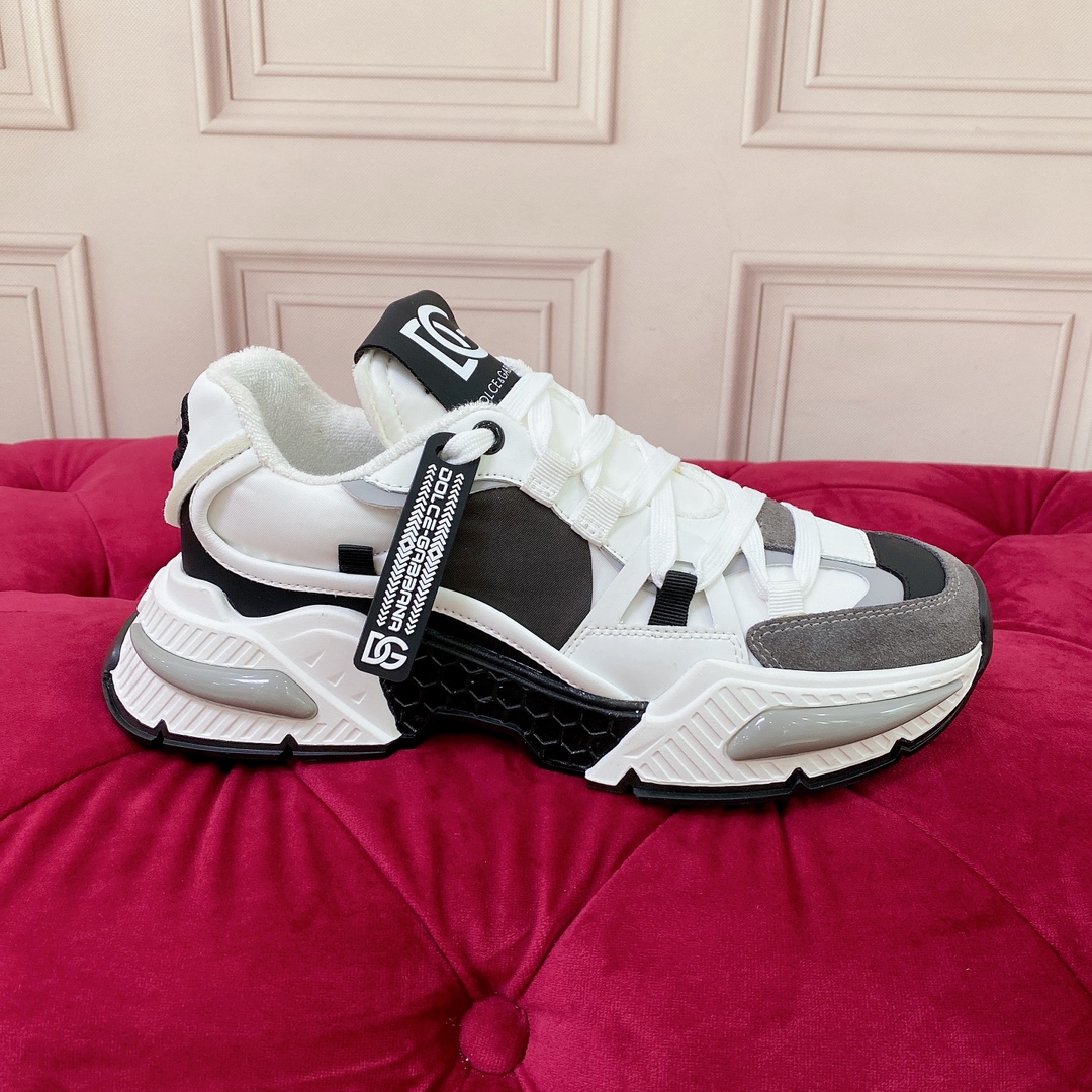 D&G Sneakers-37
