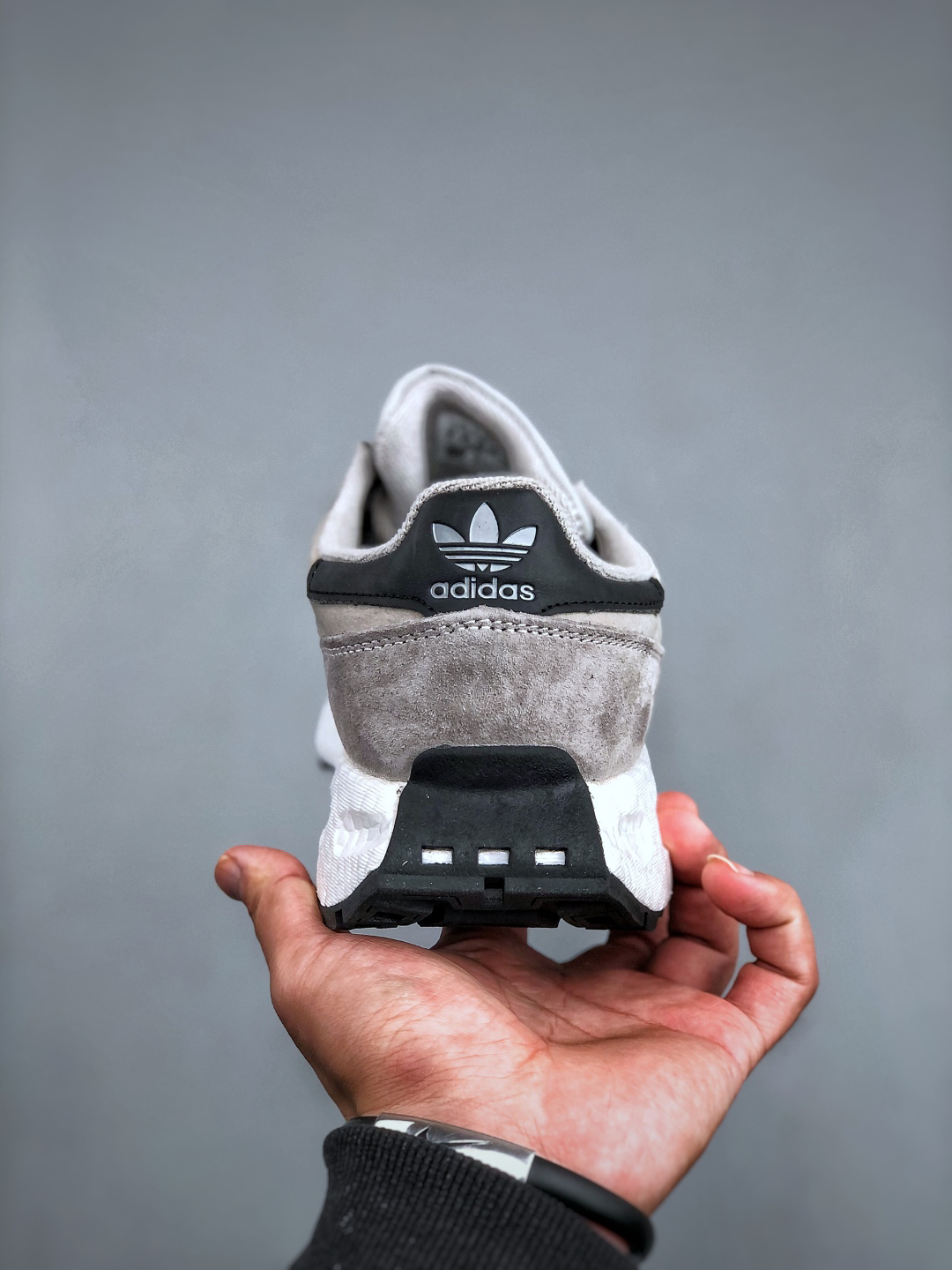 Adidas Sneakers-256
