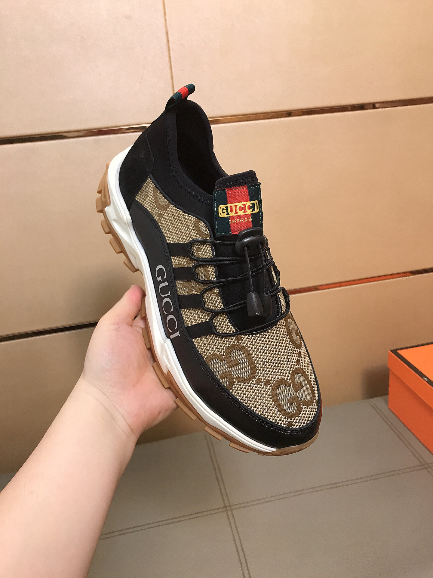 Gucci Sneakers-142
