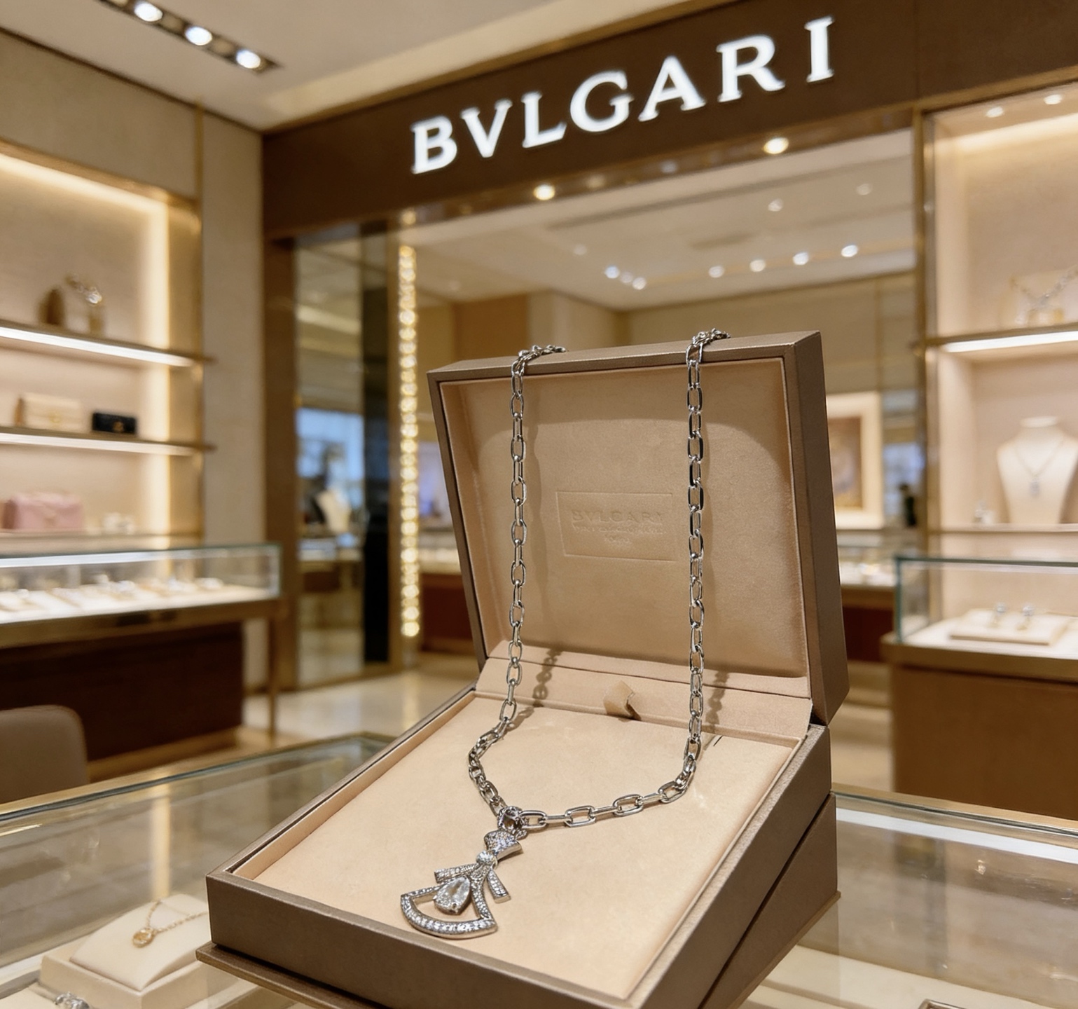 Bottega Veneta necklace-35