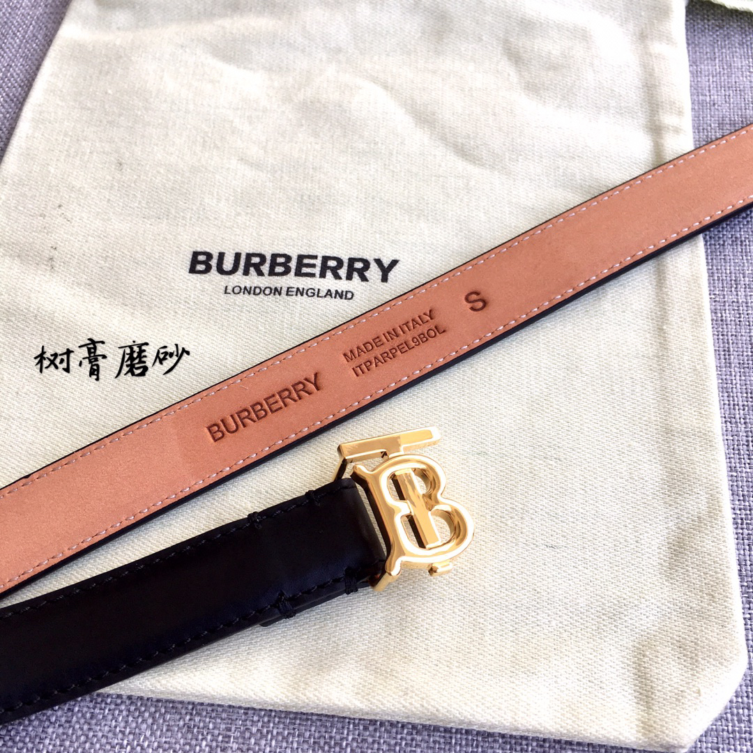 Burberry belt-130