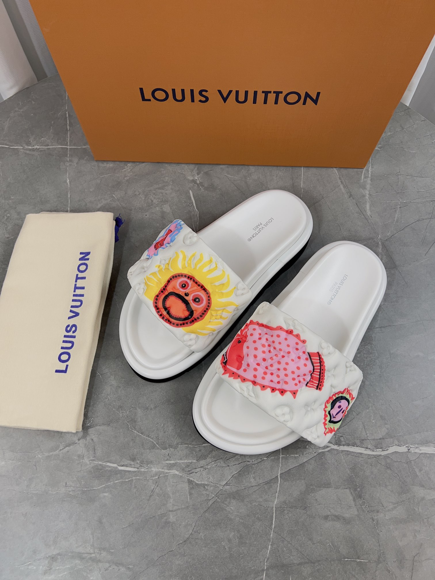 LV Summer footwear