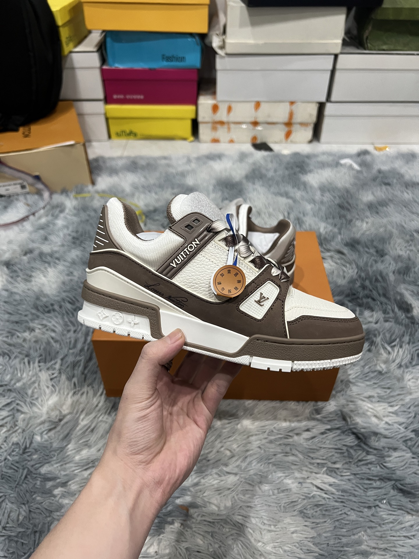 Lv Sneakers-79